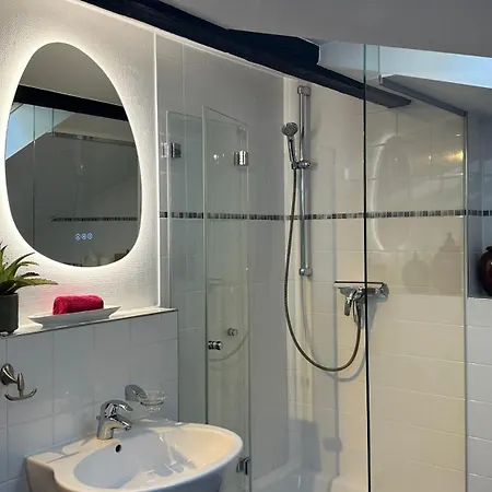 Kleine Remise Lägenhet *